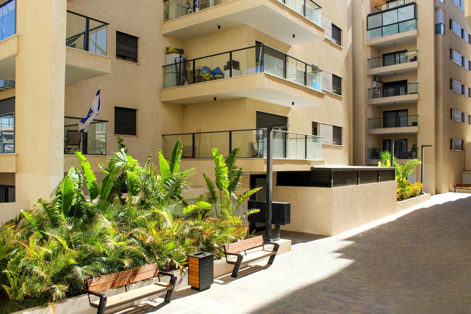 Luxury #67 By Hashdera * Eilat